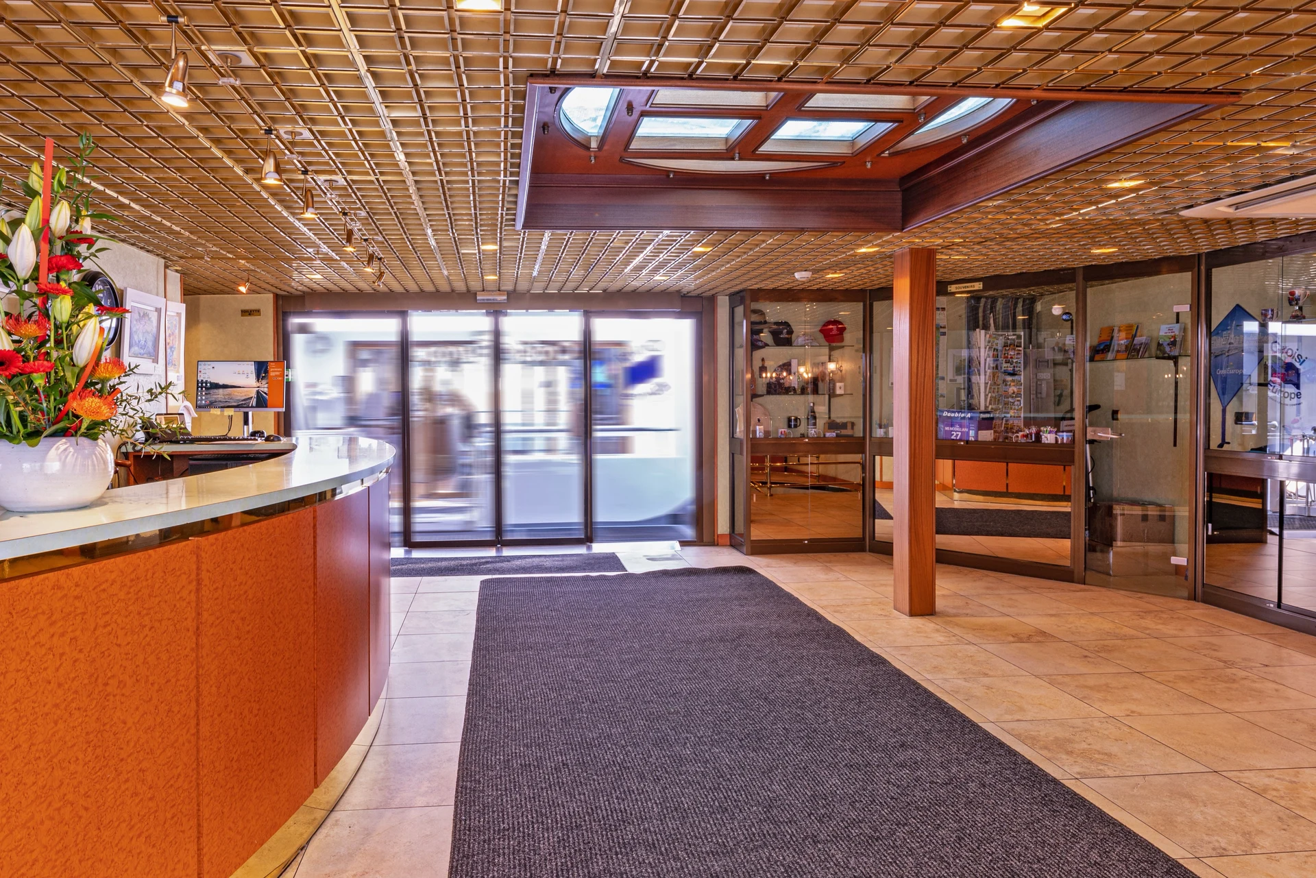 Reception Desk