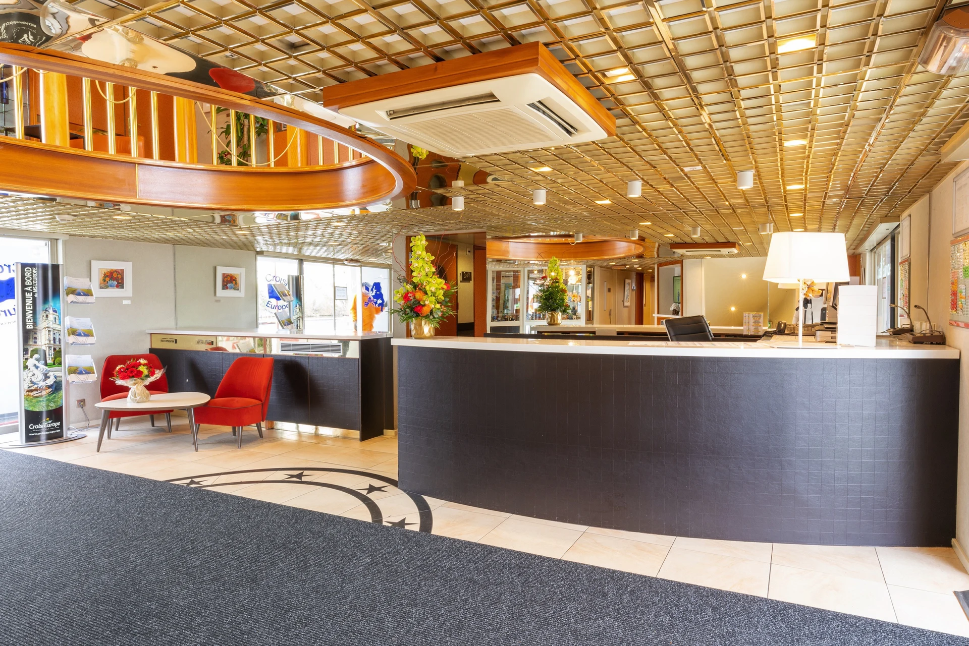 Reception Desk