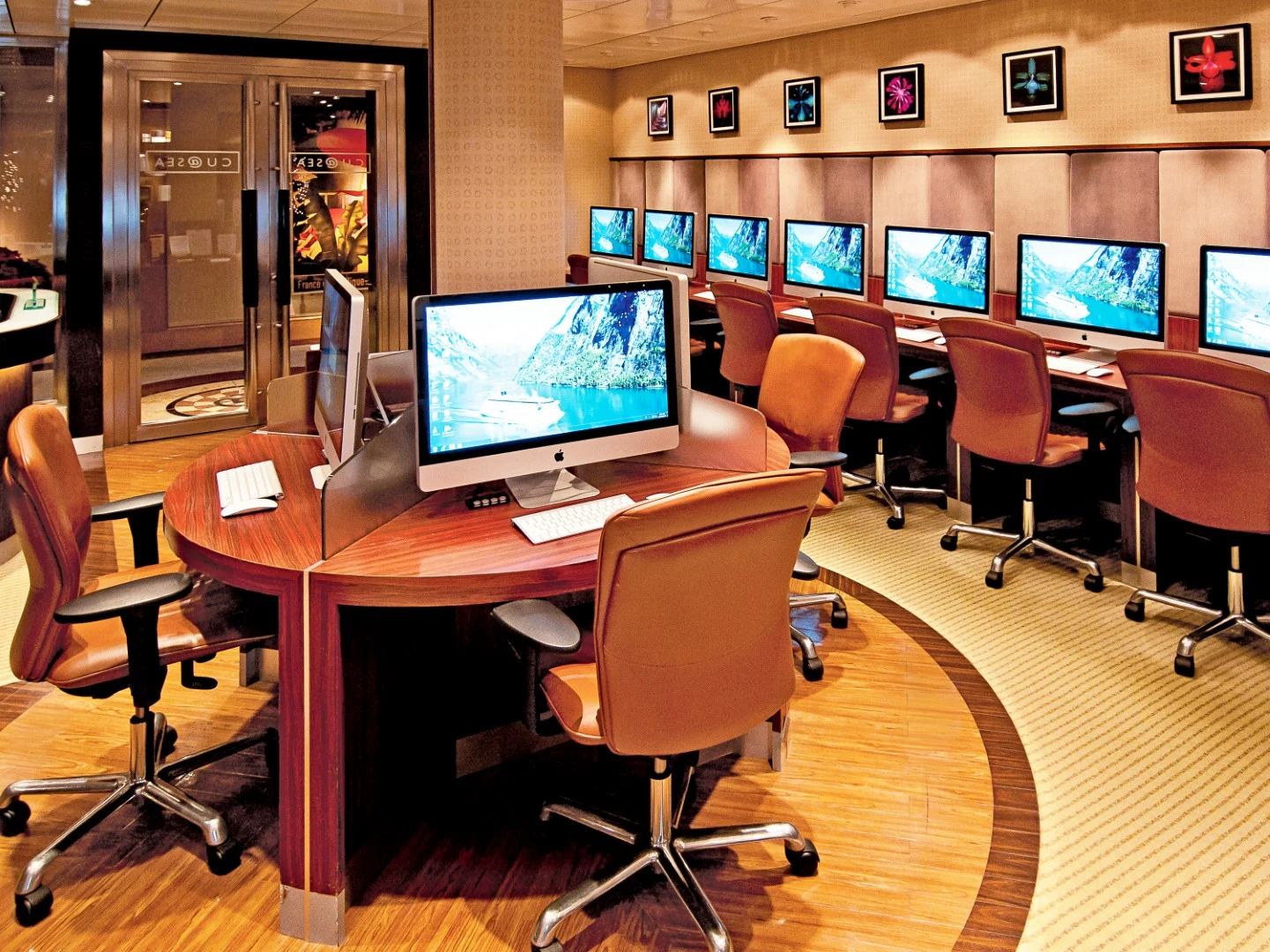 Computer University@Sea