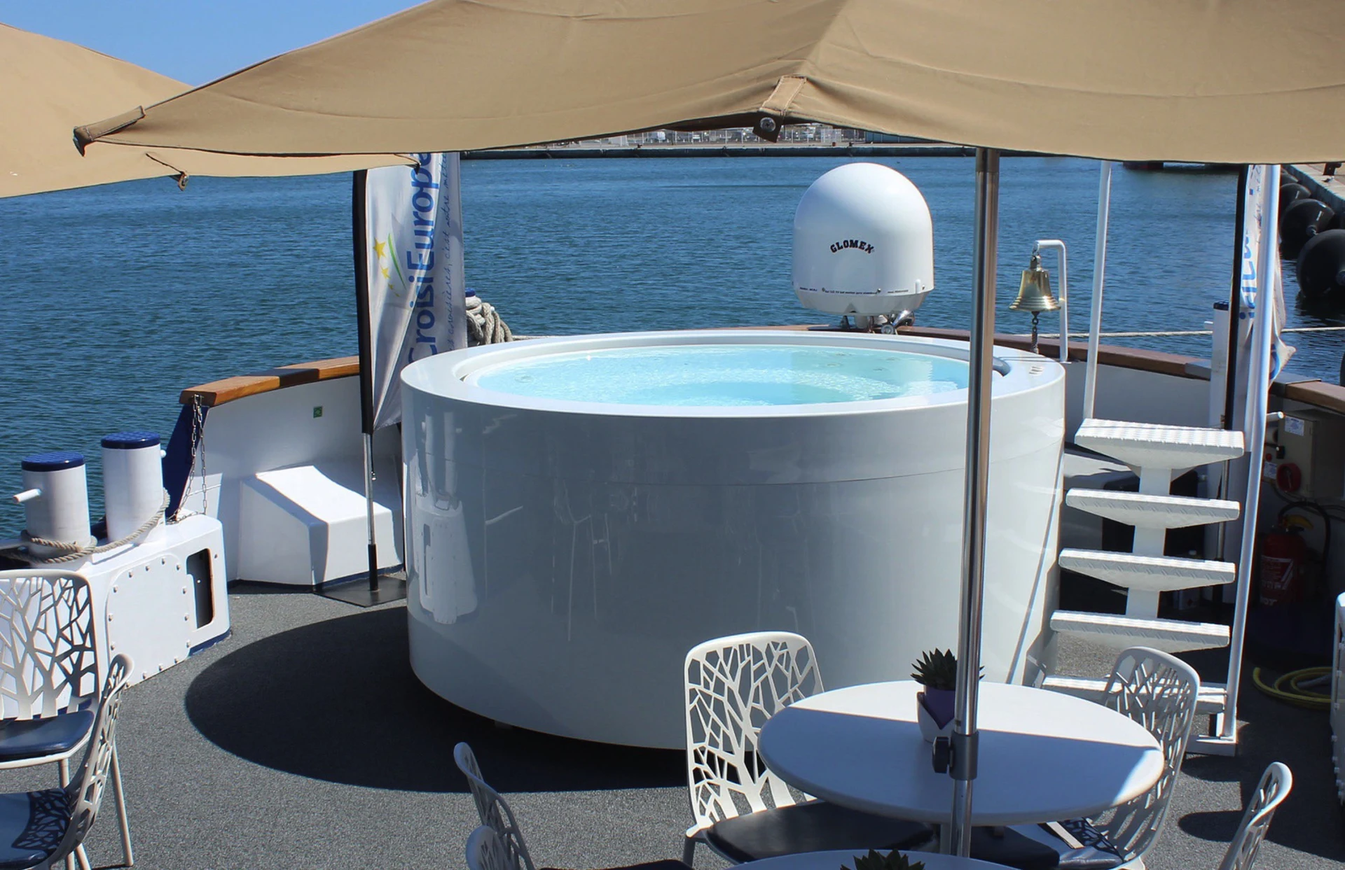 Jacuzzi