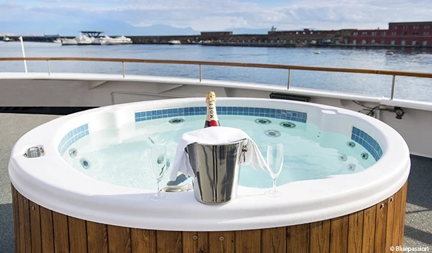 Jacuzzi
