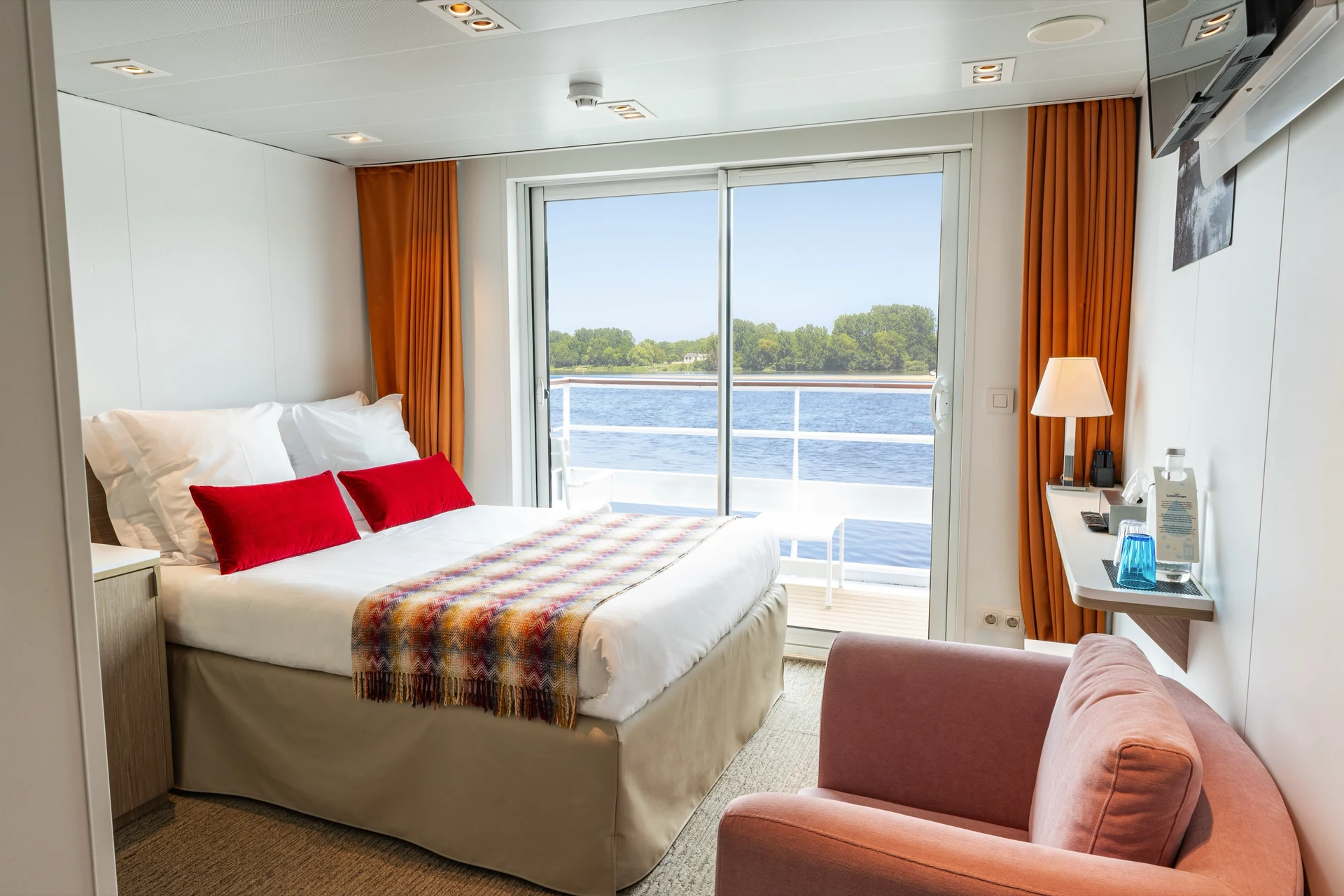 Upper Deck Double Bed Accessible Cabin CAT. B
