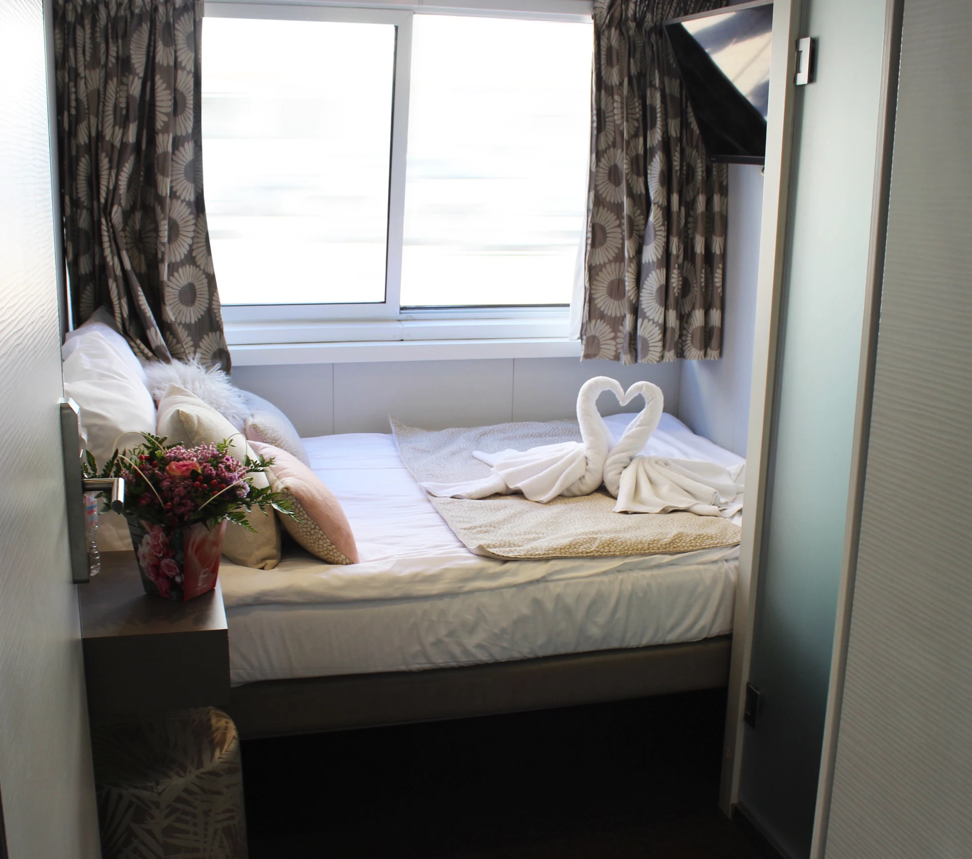 Upper Deck Double Bed - Accessible Cabin
