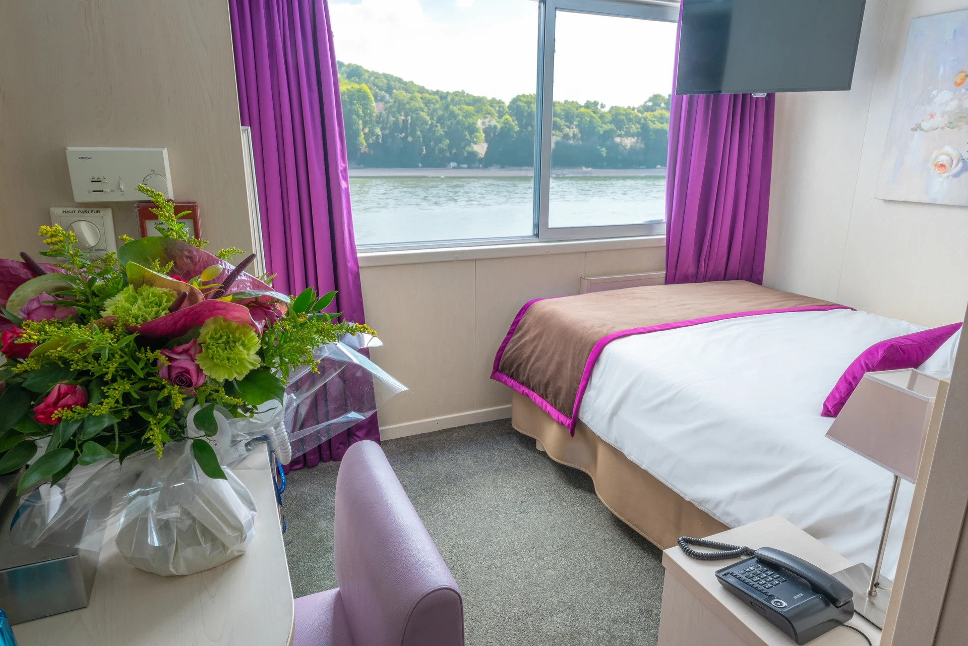 Middle Deck 1 Double Bed Accessible Cabin - Cat. B
