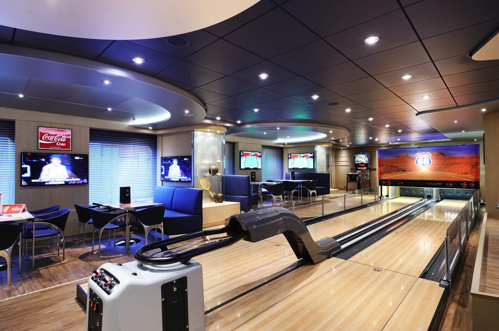 Mini Bowling